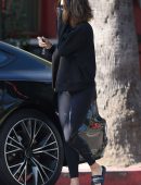 Vanessa-Hudgens-Leaving-a-Pilates-Class-3
