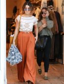 vanessa-hudgens-and-stella-hudgens-806