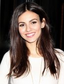 victoria-justice-nyc-724