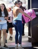 ariel-winter-booty-in-jeans-17