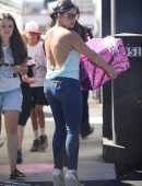 ariel-winter-booty-in-jeans-9