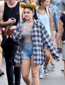 ariel-winter-at-disneyland-4