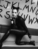 barbara-palvin-at-the-upside-down-in-ny-1