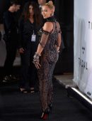 beyonce-knowles-at-tidal-x-1015-in-brooklyn-7