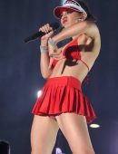 charli-xcx-705