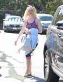 elle-fanning-booty-8