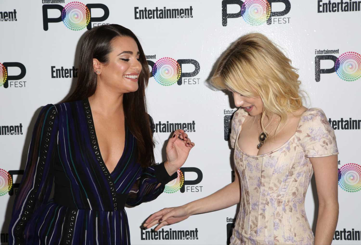 emma-roberts-at-entertainment-weeklys-popfest-in-los-angeles-6