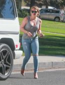 hilary-duff-702