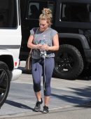 hilary-duff-leaving-the-gym-in-la-207