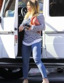 hilary-duff-out-for-breakfast-in-studio-city-5