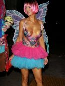 joanna-krupa-heading-to-a-halloween-party-7