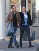 kelly-brook-out-and-about-in-paris-4