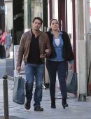 kelly-brook-out-and-about-in-paris-5