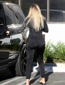 khloe-kardashian-17