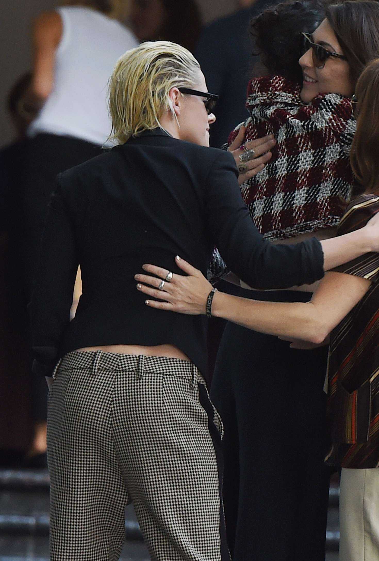kristen-stewart-at-cfda-vogue-fashion-party-1