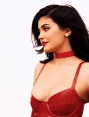 kylie-jenner-in-complex-magazine-2016-11