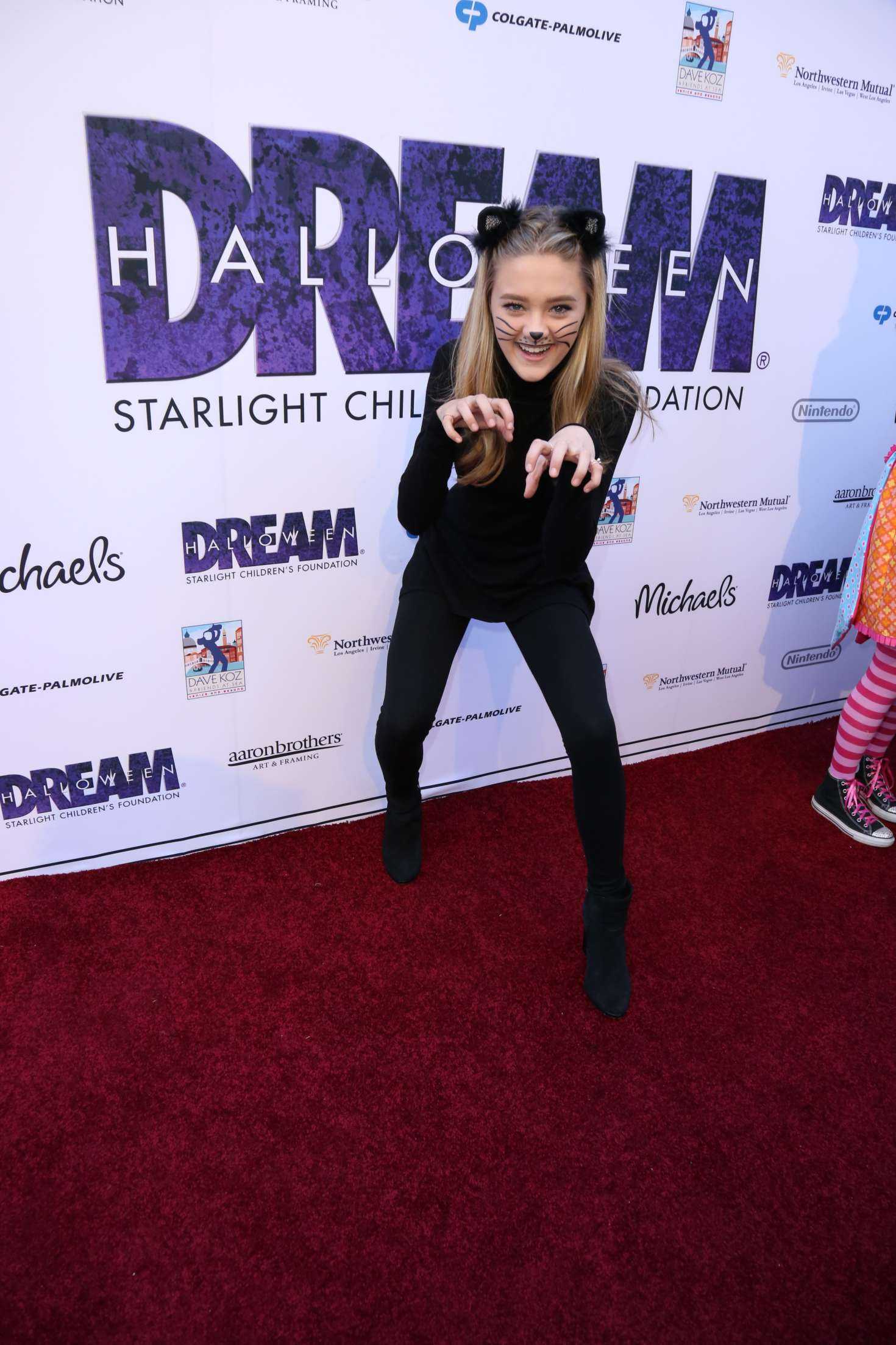 lizzy-greene-at-starlights-dream-halloween-party-1
