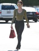 lucy-hale-going-to-starbucks-in-los-angeles-10