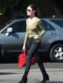 lucy-hale-going-to-starbucks-in-los-angeles-5