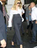 rosie-huntington-whiteley-at-cfda-vogue-fashion-party-5