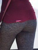 ariel-winter-going-to-gym-7