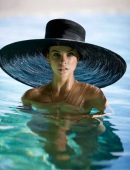 barbara-palvin-in-maxim-magazine-december-2016-january-2017-2