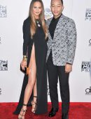 chrissy-teigen-upskirt-at-2016-american-music-awards-la-3