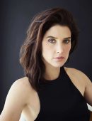 cobie-smulders-in-new-york-moves-2017-1