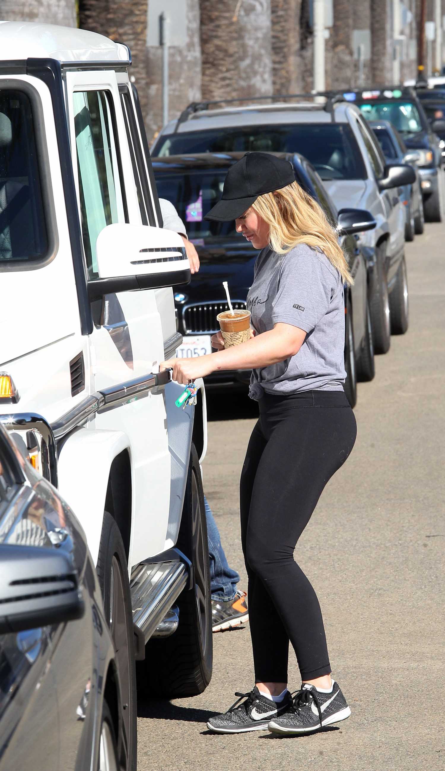 hilary-duff-106