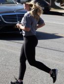 hilary-duff-107
