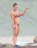 hilary-duff-in-bikini-10