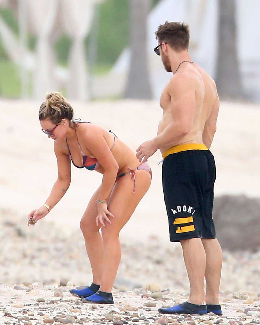 hilary-duff-in-bikini-12
