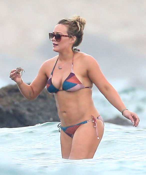 hilary-duff-in-bikini-13
