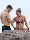 hilary-duff-in-bikini-15