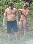 hilary-duff-in-bikini-8