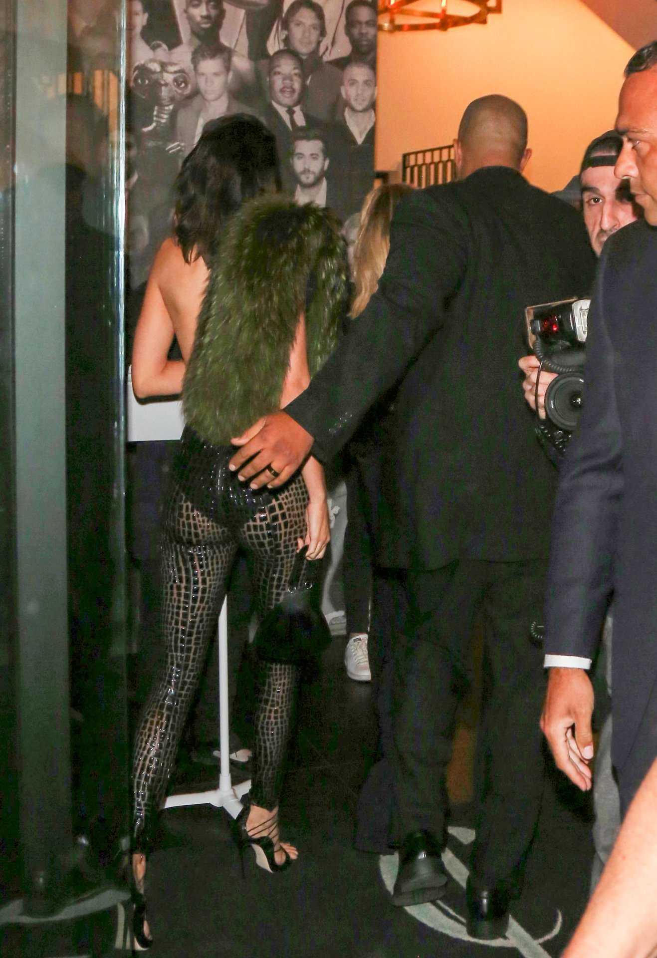 kendall-jenner-21st-birthday-party-at-catch-la-15