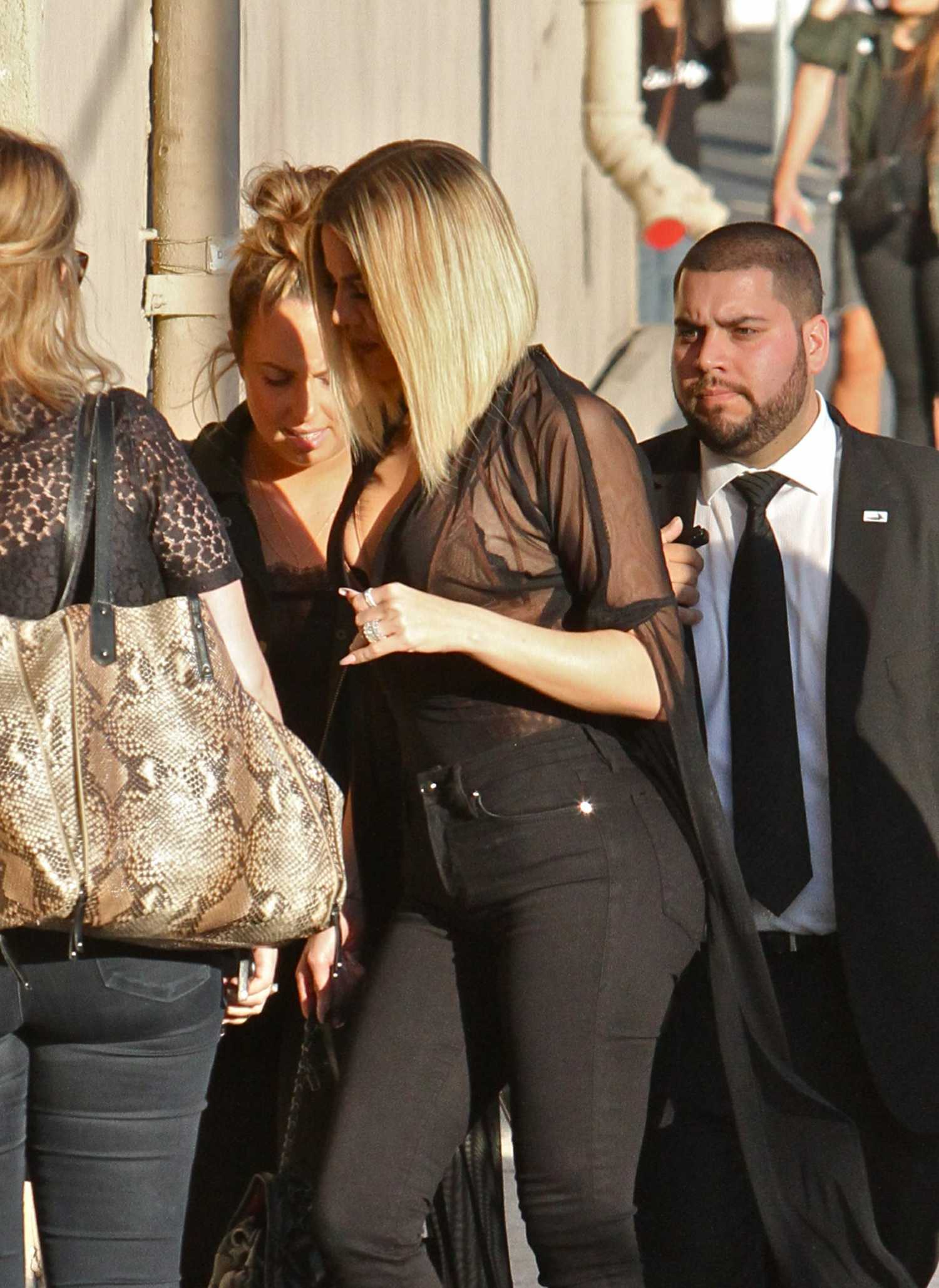 khloe-kardashian-jimmy-kimmel-live-8