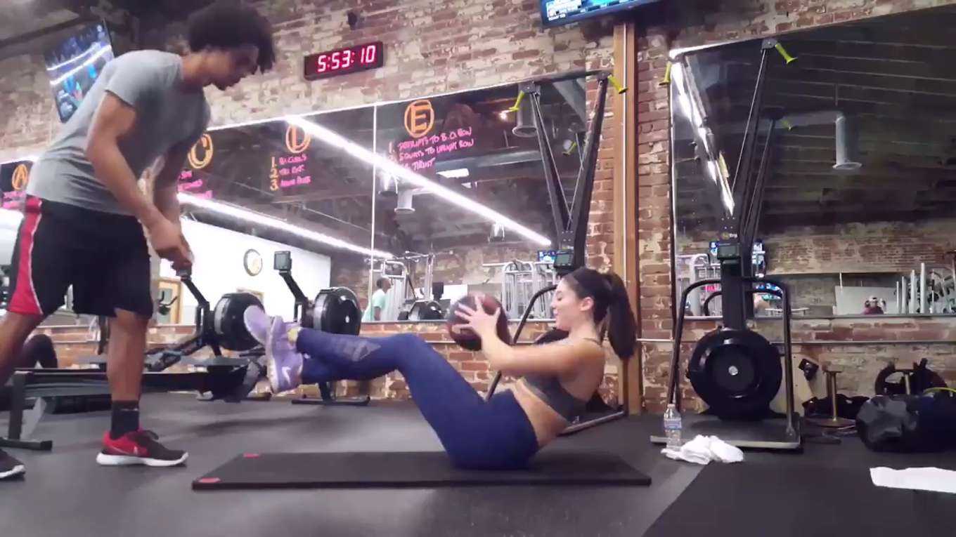 kira-kosarin-working-out-at-the-gym-2