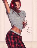 lais-ribeiro-vsp-november-2016-16