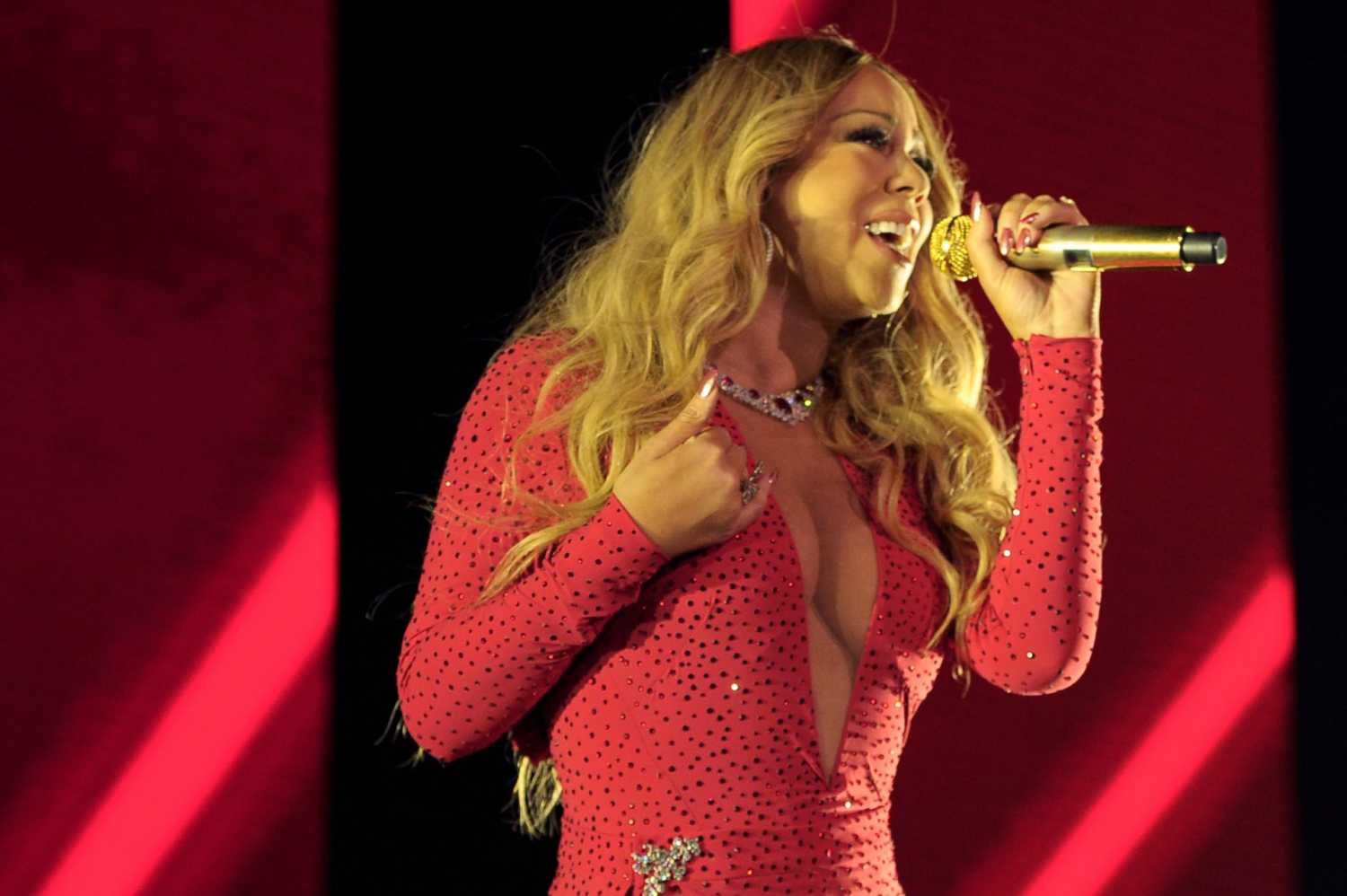 mariah-carey-sweet-sweet-fantasy-tour-2