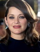 marion-cotillard-at-fan-event-for-paramount-pictures-allied-in-westwood-2