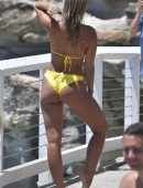 natasha-oakley-bikini-photoshoot-2016-6