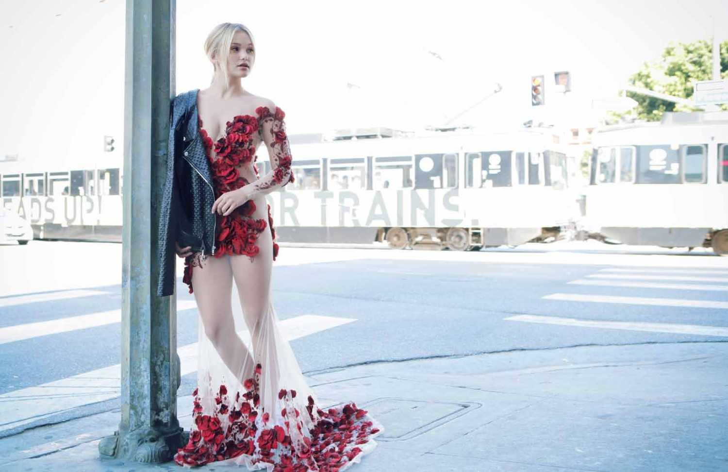 olivia-holt-in-360-magazine-2016-1