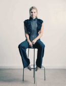 olivia-holt-in-360-magazine-2016-13