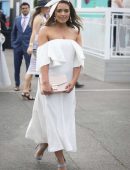 olympia-valance-attending-the-stakes-day-races-3
