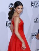 selena-gomez-at-2016-american-music-awards-la-8