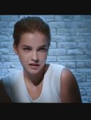 Barbara-Palvin-LOVE-Advent-2016-7