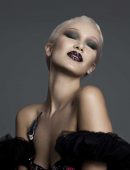 Bella-Hadid-in-Paper-Magazine-Photoshoot-Winter-2016-8