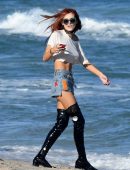 Bella-Thorne-Miami-502