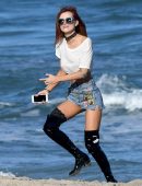 Bella-Thorne-Miami-504